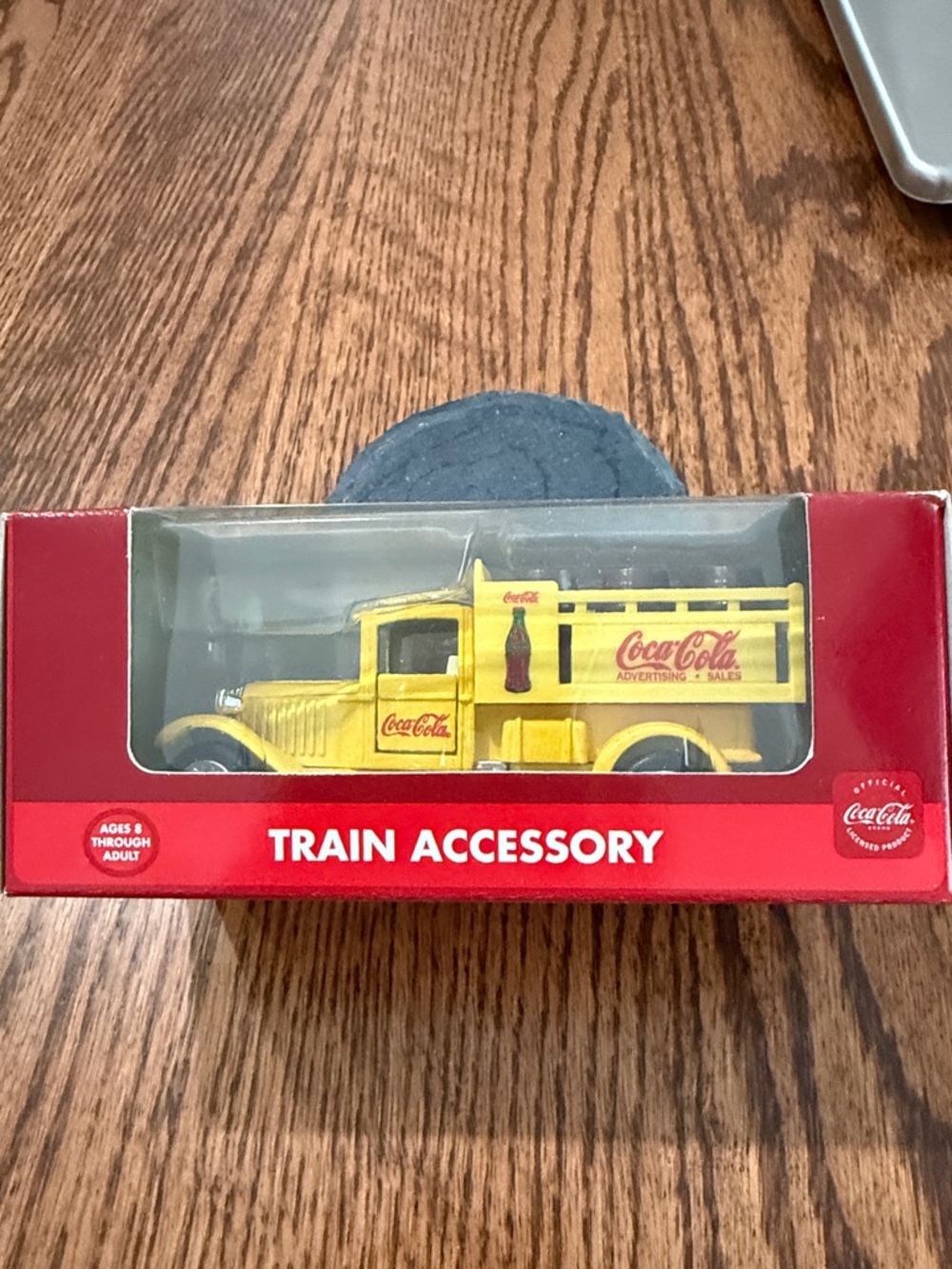 Coca Cola Yellow Vintage Delivery Truck Train Accessory K-94525